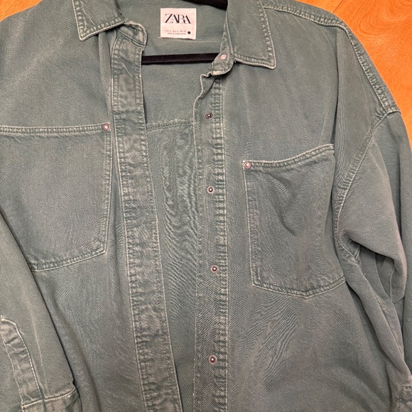 Zara Green Denim Shirt - Picture 3 of 3